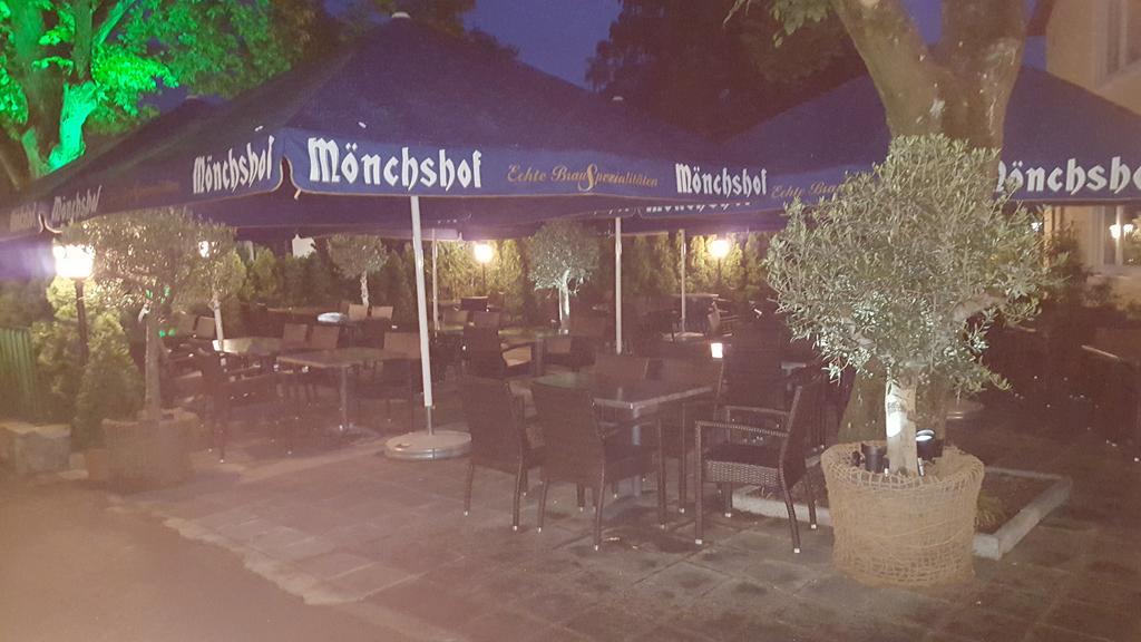 Hotel Restaurant Platamon Feuchtwangen Dış mekan fotoğraf